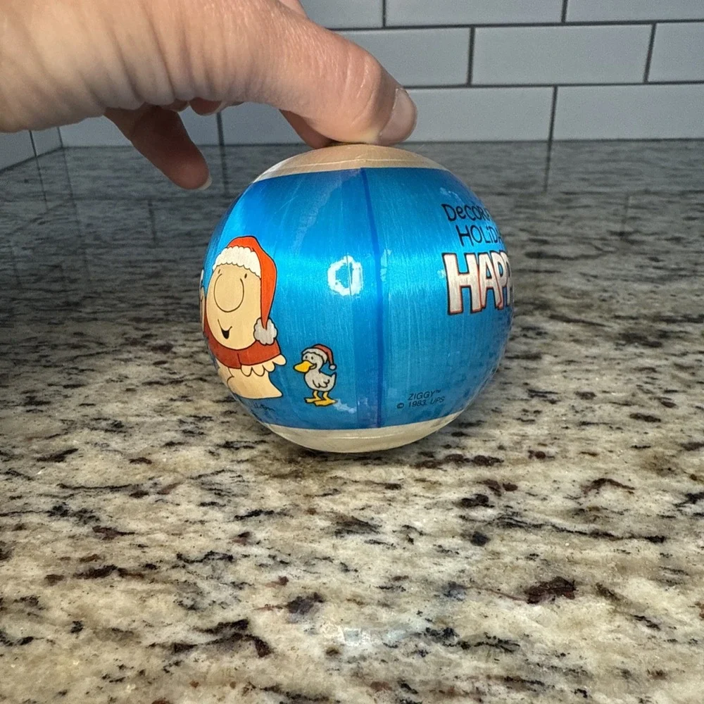 ZIGGY Vintage Ornament Satin Ball Blue White Christmas Holiday‎ Happiness 1983